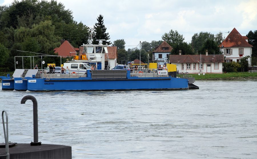 Fähre zwischen Seltz und Plittersdorf auf dem Rhein
