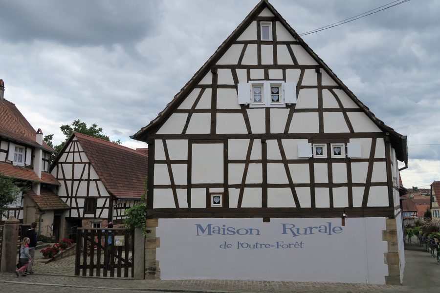 Außenansicht der Maison rurale de l’Outre-Forêt in Kutzenhausen