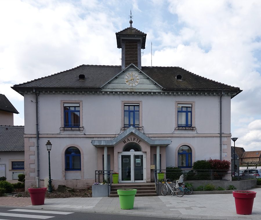 Rathaus von Andolsheim im Département Haut-Rhin