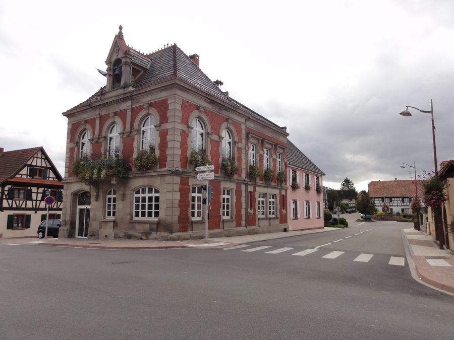 Historisches Rathaus von Lampertheim aus dem Jahr 1896