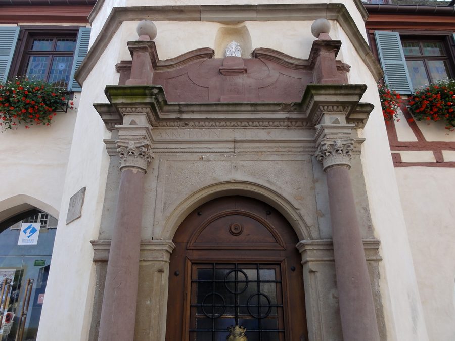 Hôtel de Ville from 1619 on Place de la Mairie in Benfeld, Alsace