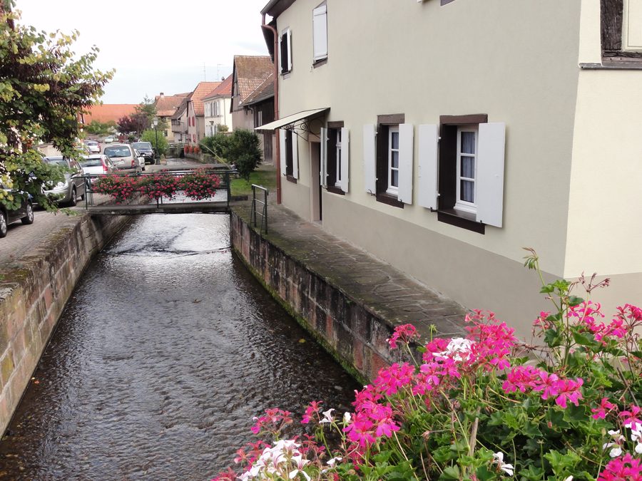 Muehlbach in Stotzheim im Elsass