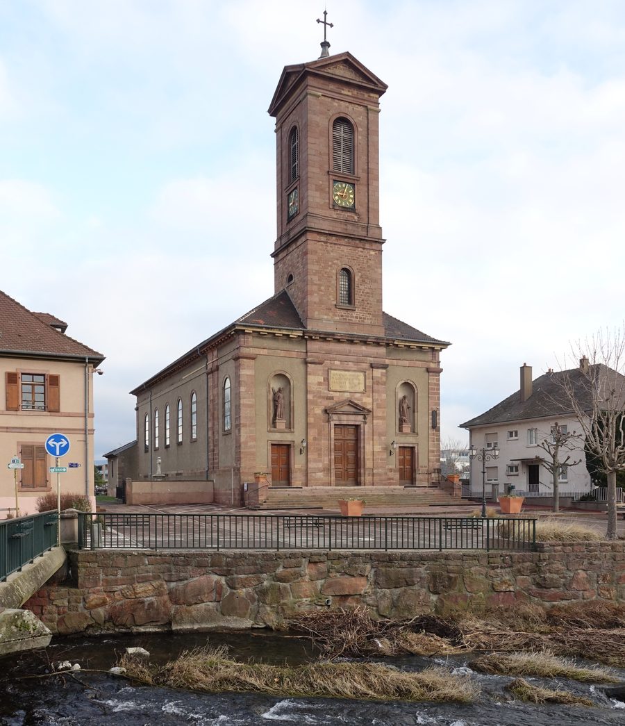 Kirche Saint-André in Issenheim im Département Haut-Rhin