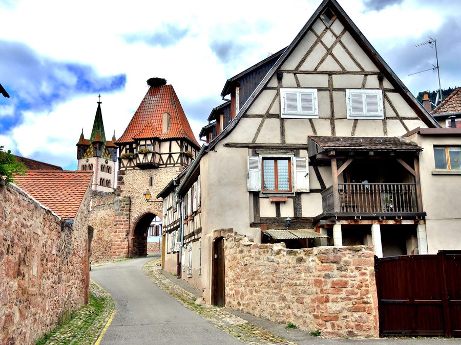 Tour des Sorcières an der Rue de l'Église in Châtenois