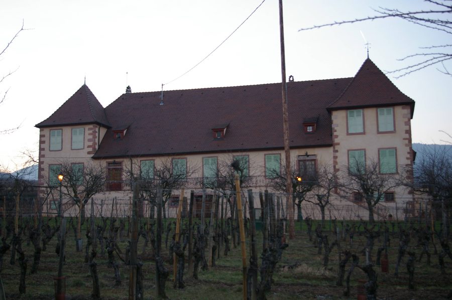 Corps de logis du domaine du Bouxhof à Mittelwihr, dans le Haut-Rhin