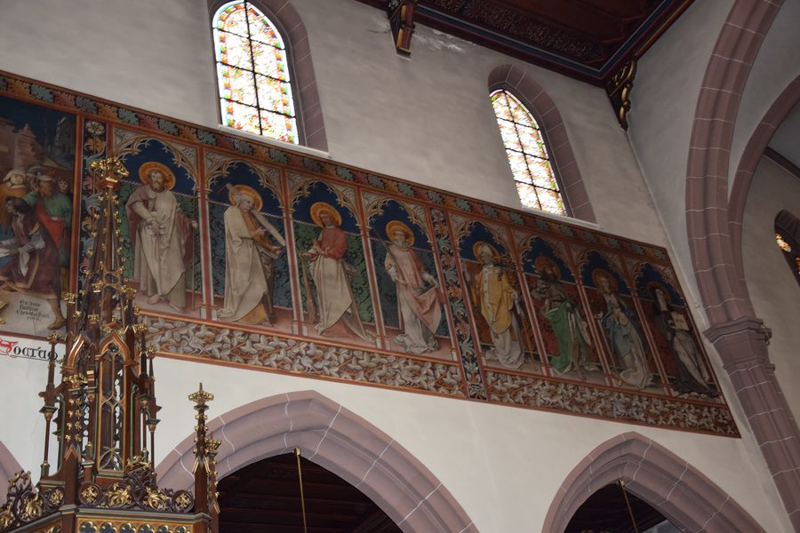 Außenansicht der Kirche Saint-Hippolyte in Saint-Hippolyte im Département Haut-Rhin