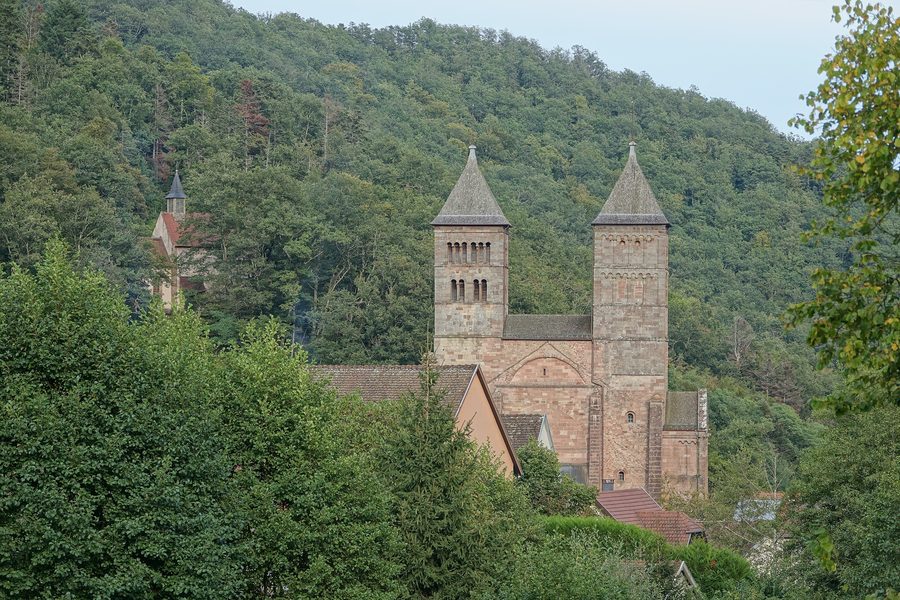 Abtei Murbach und Kapelle Notre-Dame-de-Lorette in Murbach im Haut-Rhin