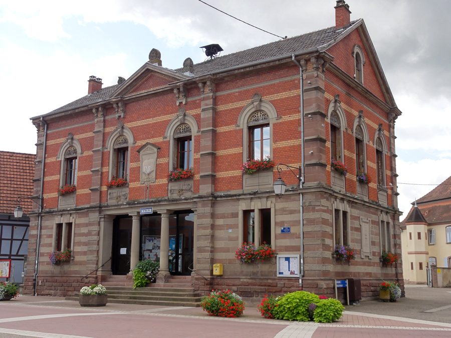 Rathaus von Kertzfeld im Elsass