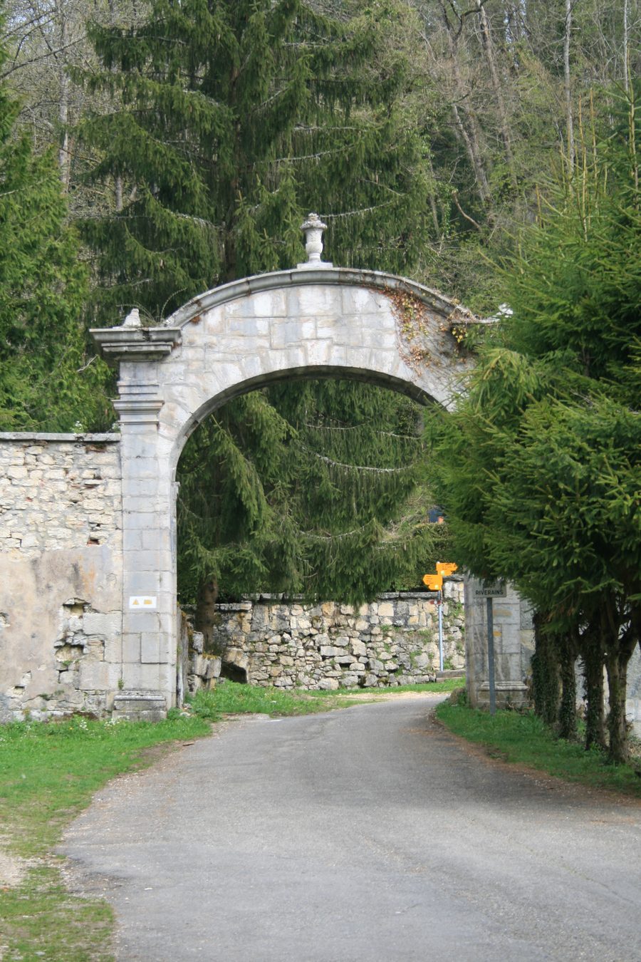 Historisches Tor der ehemaligen Abtei Lucelle