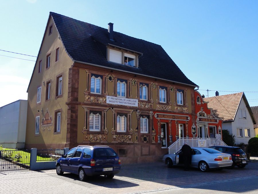 Historische ehemalige Hofanlage in der Rue de la Liberté in Mertzwiller