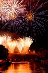 Feuerwerk im Elsass am Nationalfeiertag