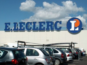 Supermarkt-Parkplatz Leclerc
