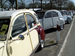 Oldtimer 2 CV von Citroen