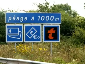 Mautstelle Peage an der Autobahn